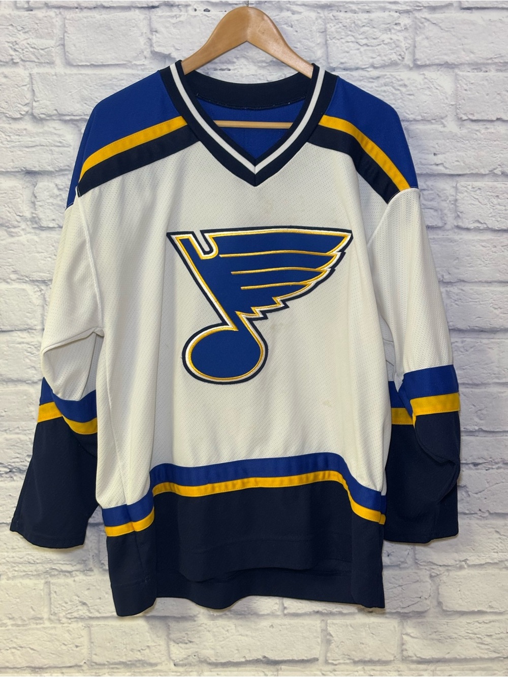 Vintage 90s St. Louis Blues NHL CCM Hockey Jersey Adult